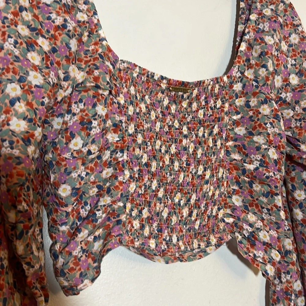 Billabong x The Salty Blonde Free Love Cropped Long Sleeve Floral Top Medium - Picture 4 of 4